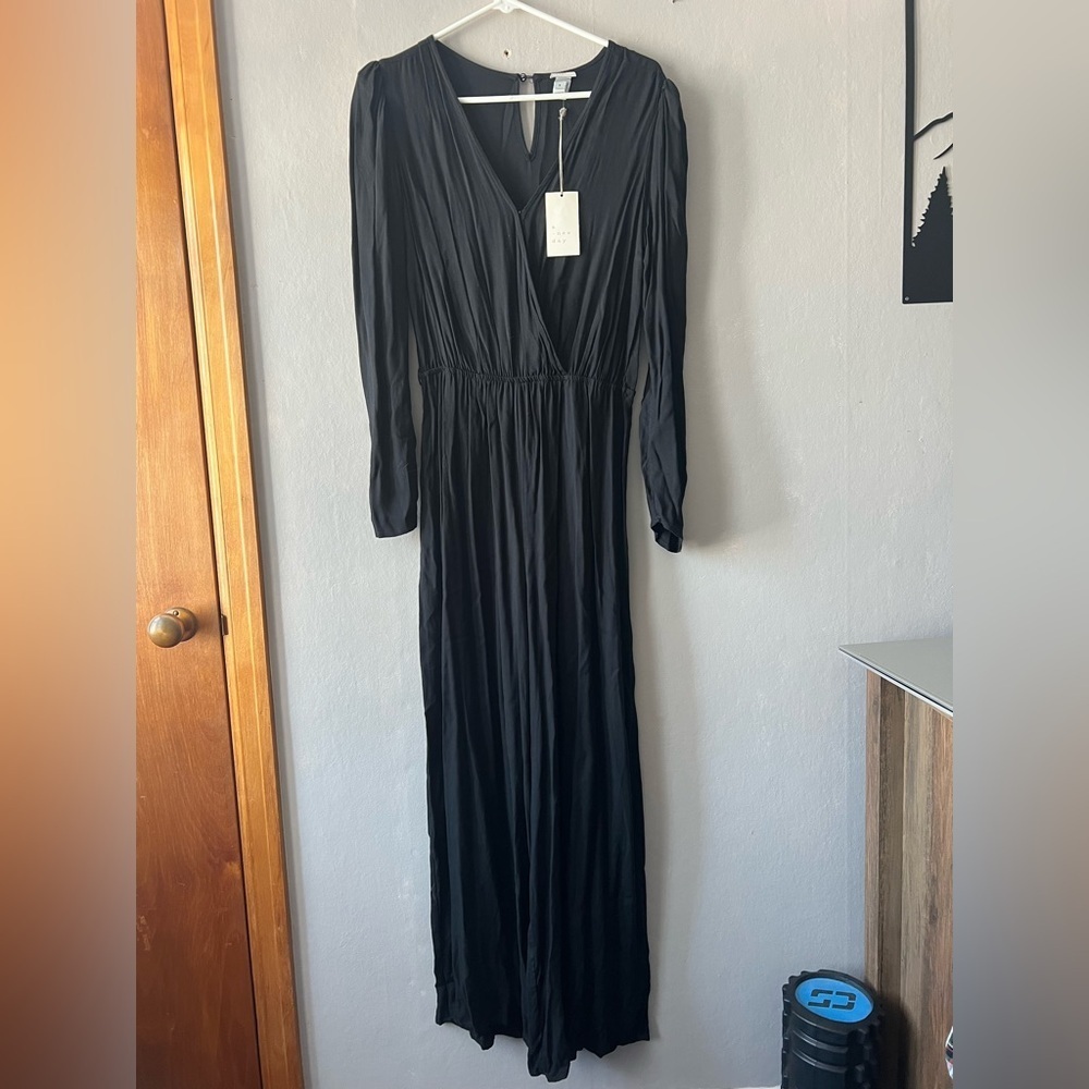 A New Day Black Wrap Front Wide Leg Jumpsuit Size Small NWT
